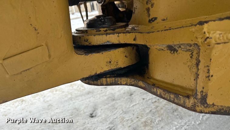 image for item FK1554 2000 Caterpillar D400E11 articulated haul truck