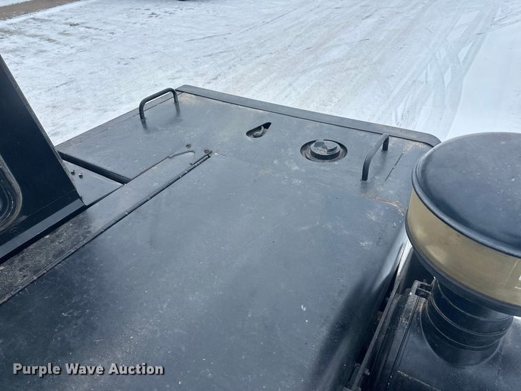 image for item FK1554 2000 Caterpillar D400E11 articulated haul truck