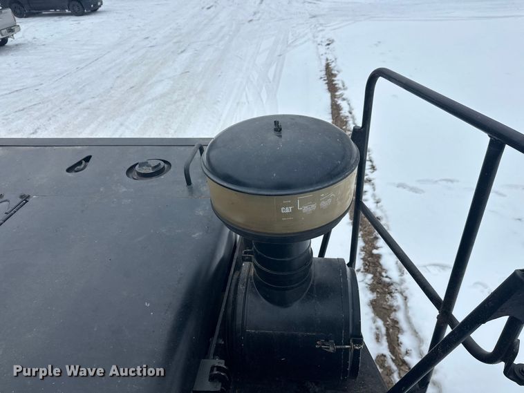 image for item FK1554 2000 Caterpillar D400E11 articulated haul truck