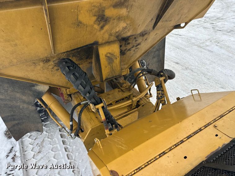 image for item FK1554 2000 Caterpillar D400E11 articulated haul truck