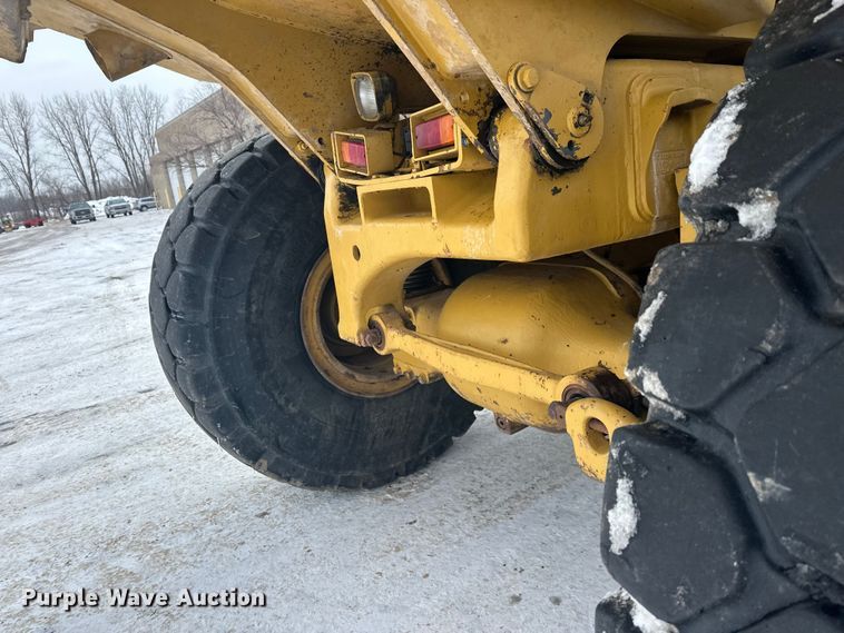 image for item FK1554 2000 Caterpillar D400E11 articulated haul truck