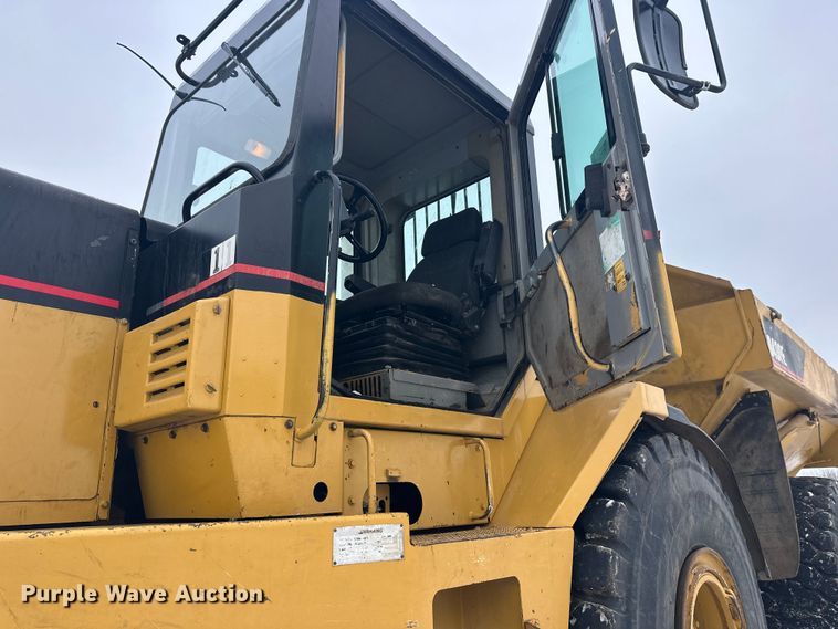 image for item FK1554 2000 Caterpillar D400E11 articulated haul truck