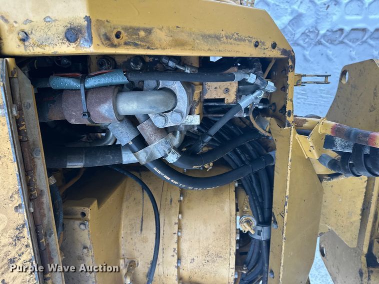 image for item FK1554 2000 Caterpillar D400E11 articulated haul truck