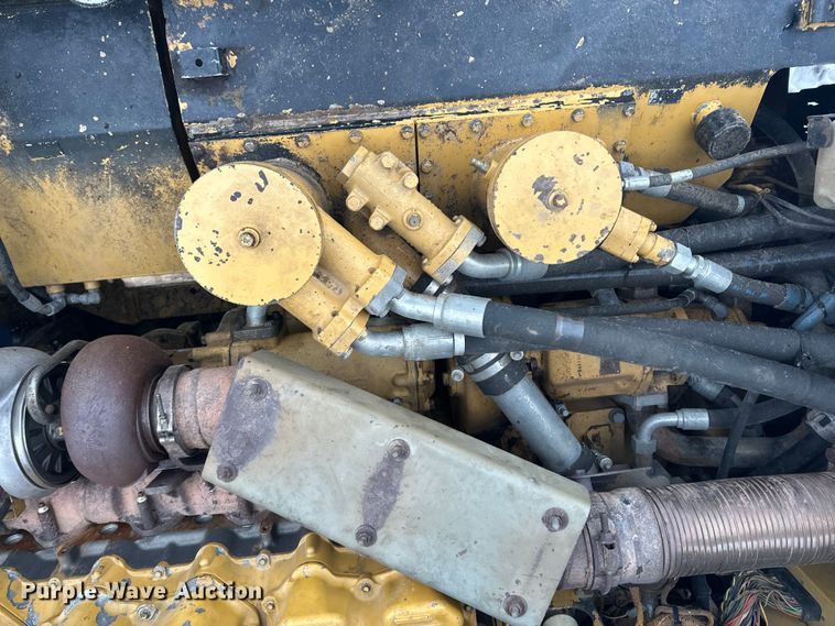 image for item FK1554 2000 Caterpillar D400E11 articulated haul truck