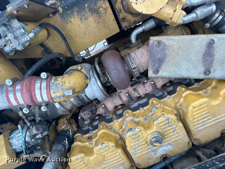 image for item FK1554 2000 Caterpillar D400E11 articulated haul truck