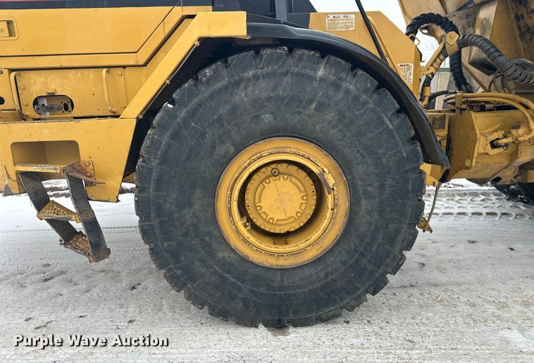 image for item FK1554 2000 Caterpillar D400E11 articulated haul truck