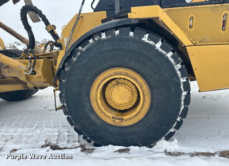 image for item FK1554 2000 Caterpillar D400E11 articulated haul truck