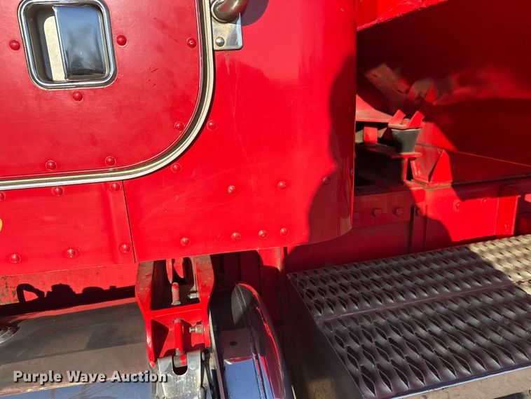 image for item FK1588 1995 Peterbilt 357 dump truck