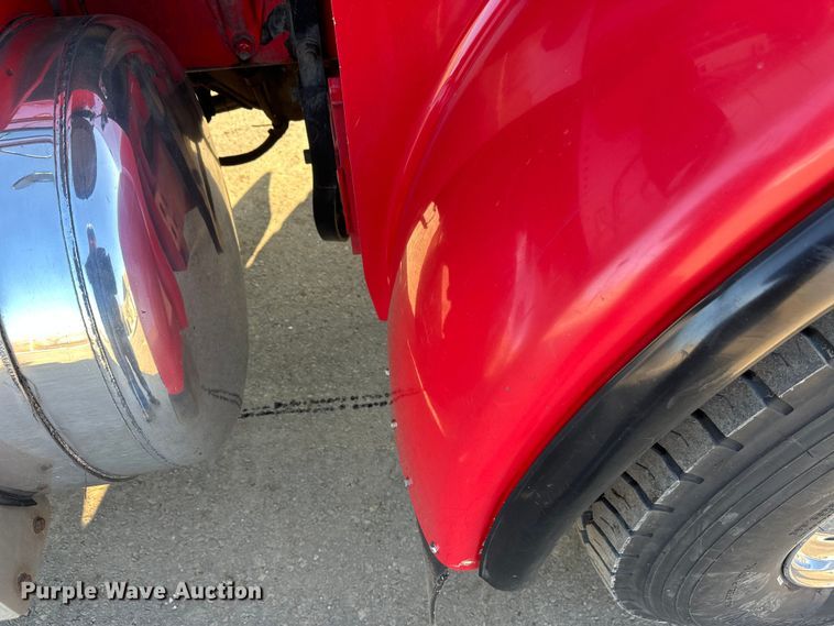 image for item FK1588 1995 Peterbilt 357 dump truck