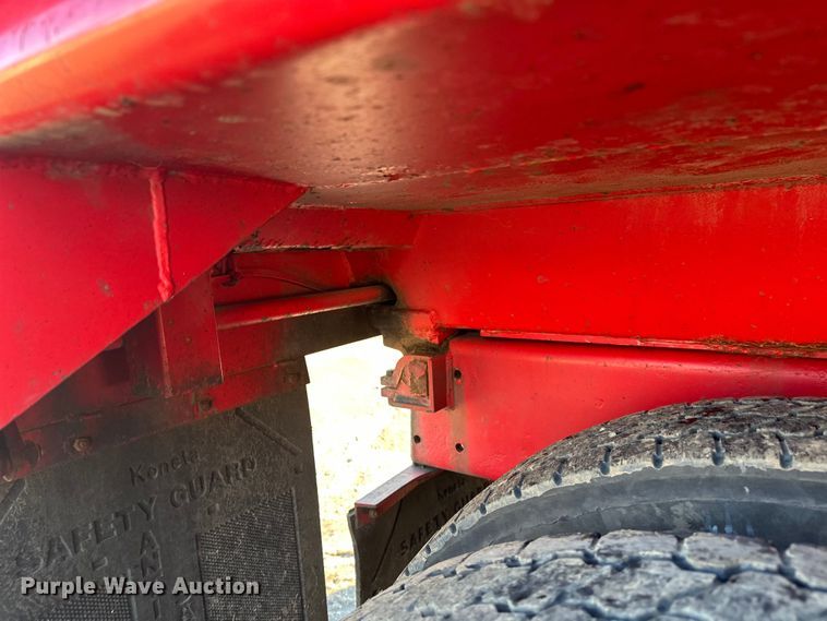 image for item FK1588 1995 Peterbilt 357 dump truck
