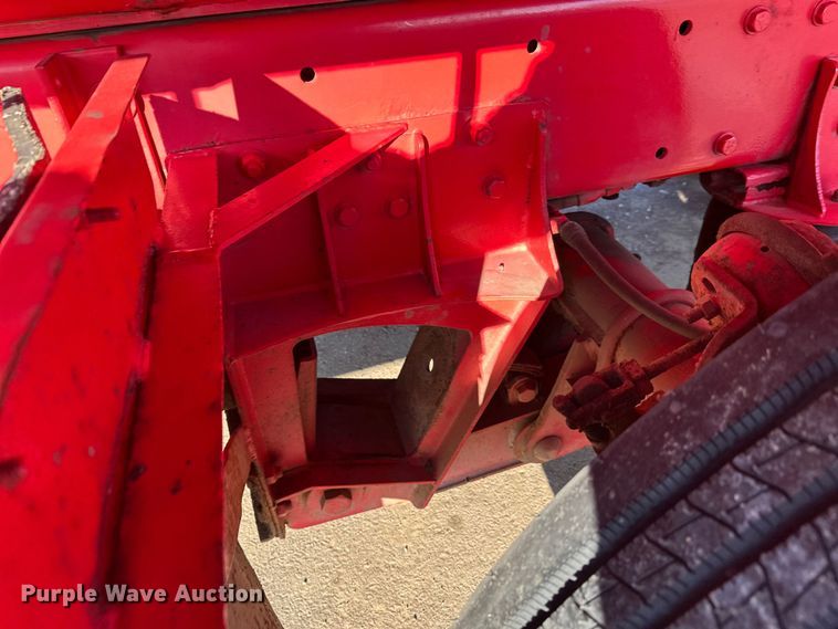 image for item FK1588 1995 Peterbilt 357 dump truck