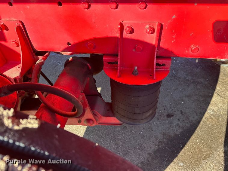 image for item FK1588 1995 Peterbilt 357 dump truck