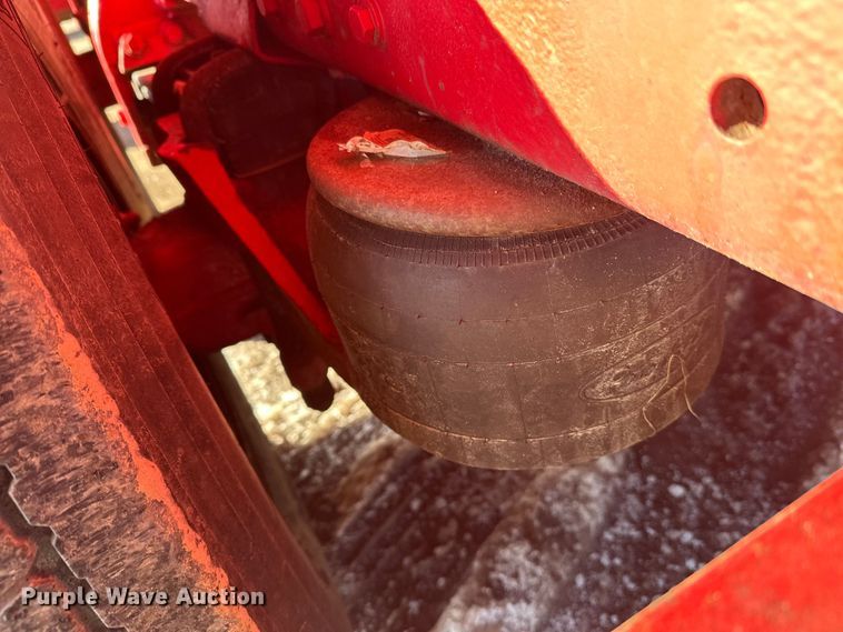 image for item FK1588 1995 Peterbilt 357 dump truck