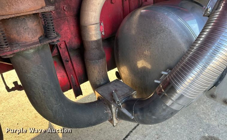 image for item FK1588 1995 Peterbilt 357 dump truck