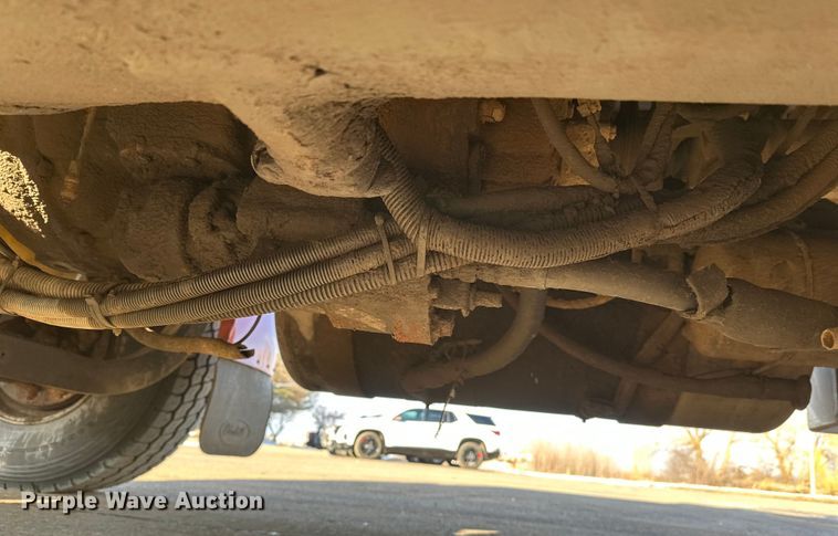 image for item FK1588 1995 Peterbilt 357 dump truck