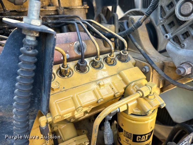 image for item FK1588 1995 Peterbilt 357 dump truck