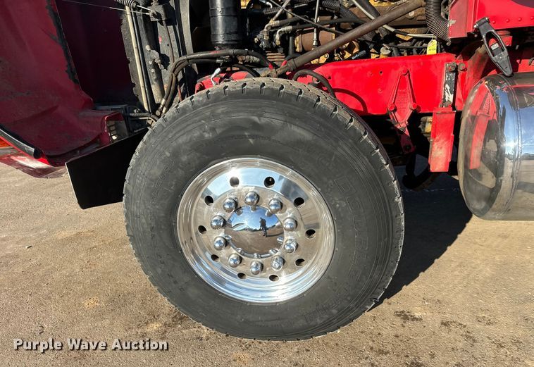 image for item FK1588 1995 Peterbilt 357 dump truck