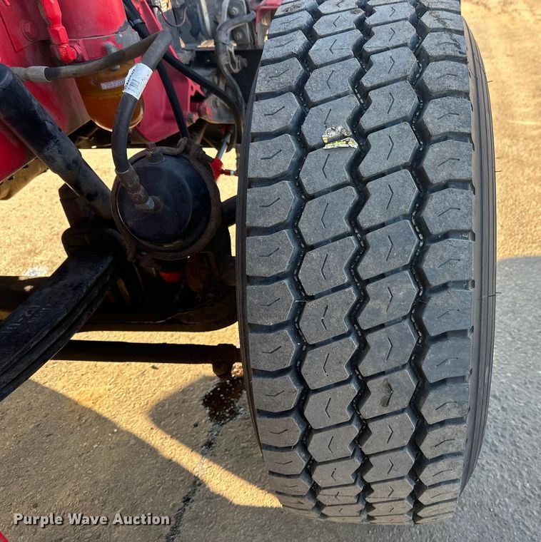 image for item FK1588 1995 Peterbilt 357 dump truck