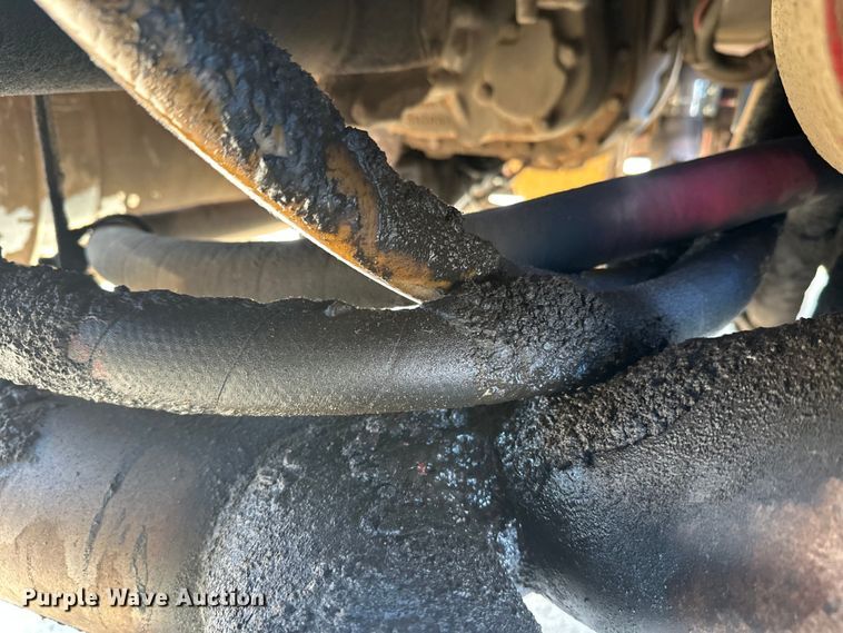 image for item FK1589 2005 Peterbilt 379 dump truck