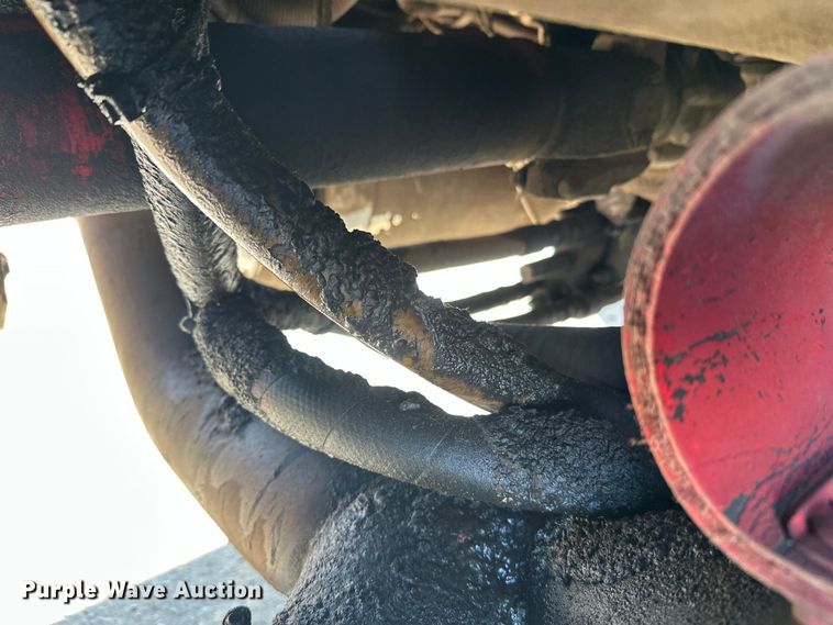 image for item FK1589 2005 Peterbilt 379 dump truck