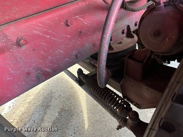 image for item FK1589 2005 Peterbilt 379 dump truck