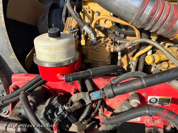 image for item FK1589 2005 Peterbilt 379 dump truck