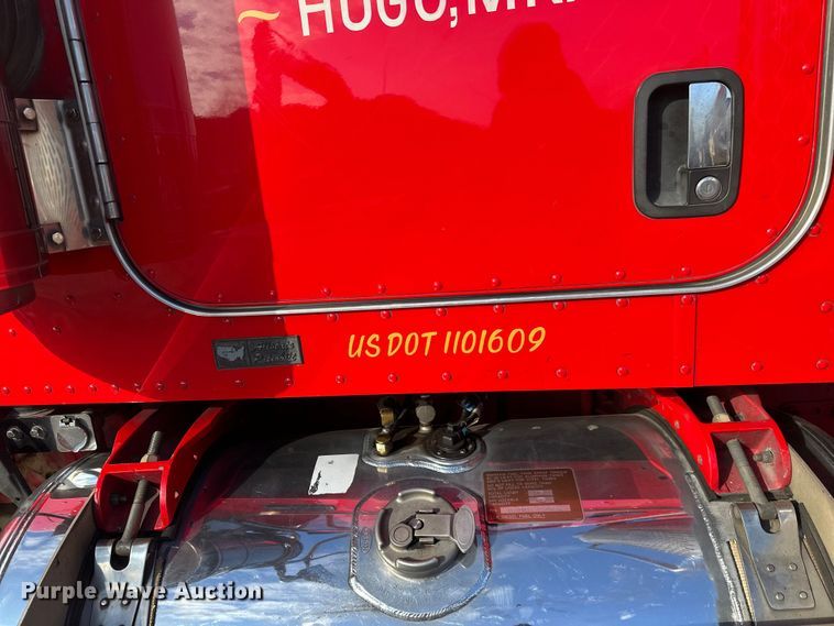 image for item FK1590 2007 Peterbilt 379 dump truck