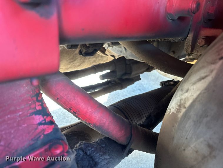 image for item FK1590 2007 Peterbilt 379 dump truck