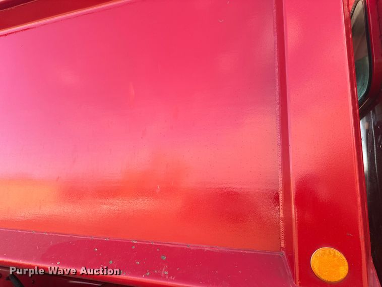 image for item FK1590 2007 Peterbilt 379 dump truck