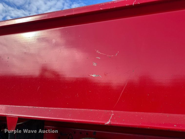 image for item FK1590 2007 Peterbilt 379 dump truck