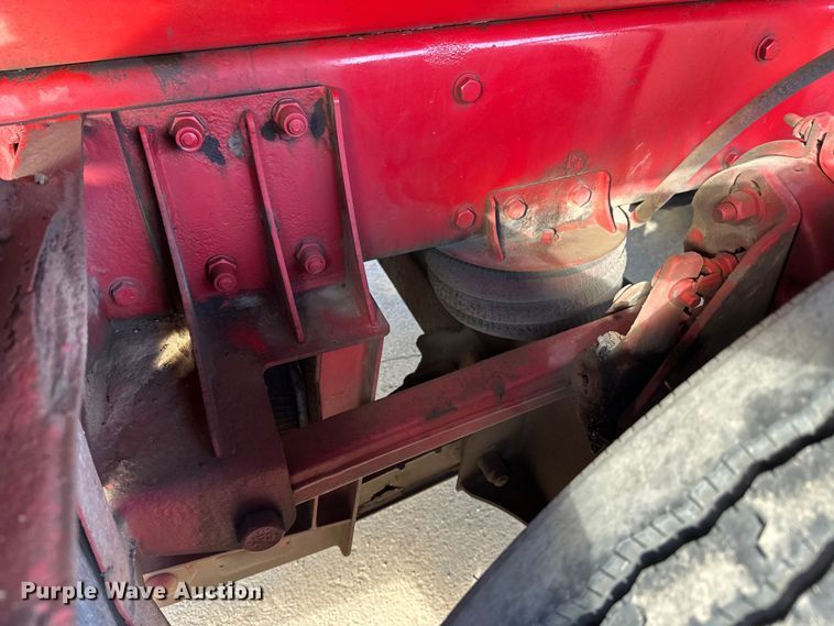 image for item FK1590 2007 Peterbilt 379 dump truck