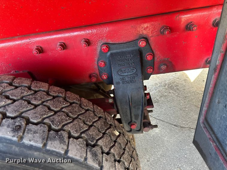 image for item FK1590 2007 Peterbilt 379 dump truck