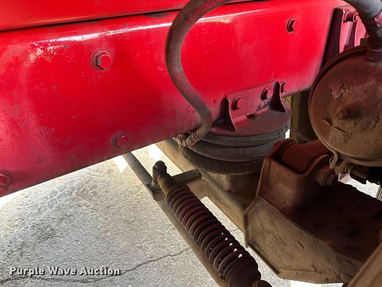 image for item FK1590 2007 Peterbilt 379 dump truck