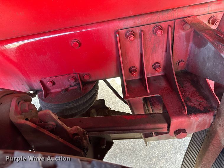 image for item FK1590 2007 Peterbilt 379 dump truck