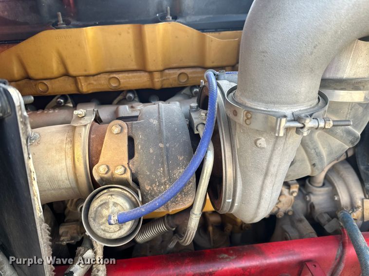 image for item FK1590 2007 Peterbilt 379 dump truck