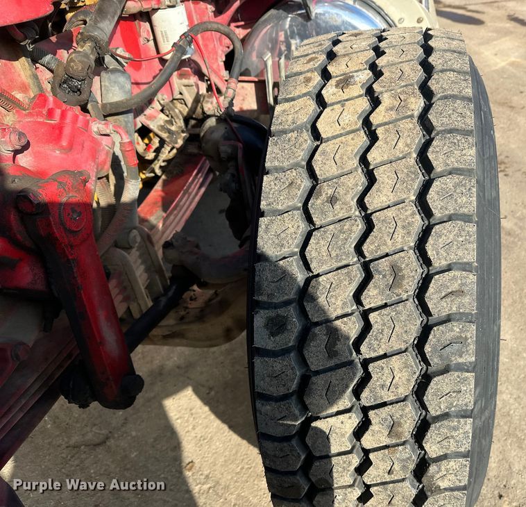 image for item FK1590 2007 Peterbilt 379 dump truck