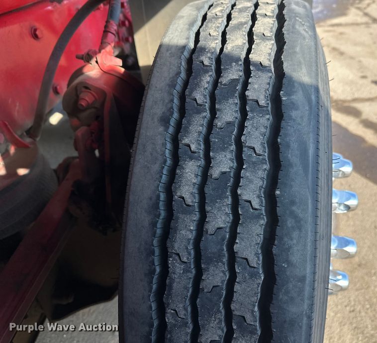 image for item FK1590 2007 Peterbilt 379 dump truck