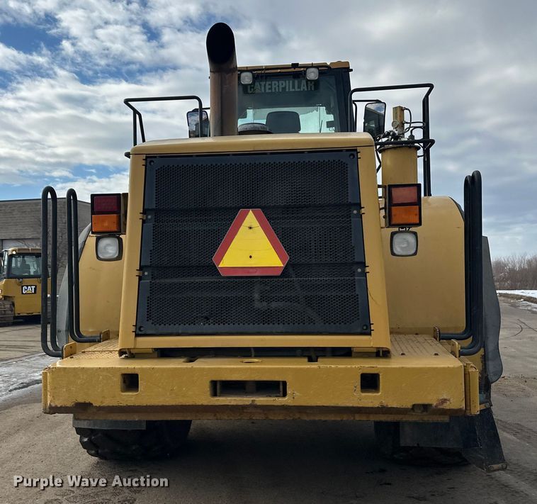 image for item FK1595 2001 Caterpillar 980G wheel loader