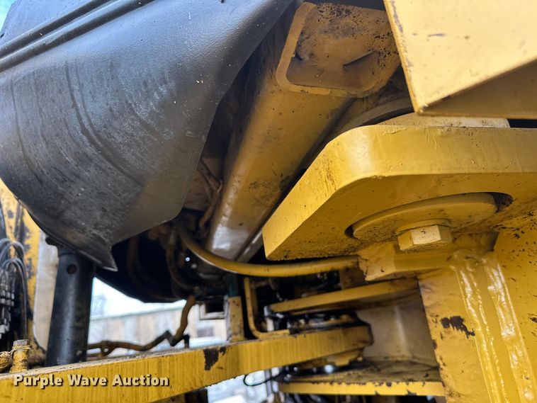 image for item FK1595 2001 Caterpillar 980G wheel loader