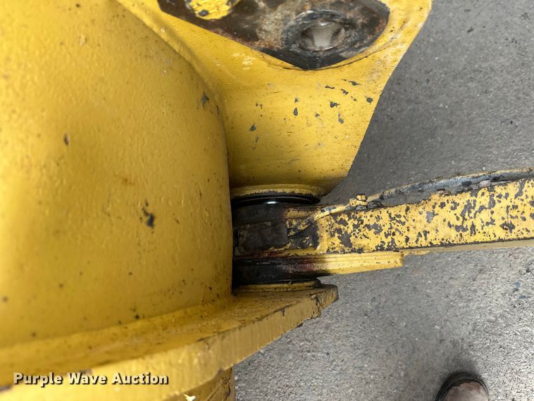 image for item FK1595 2001 Caterpillar 980G wheel loader