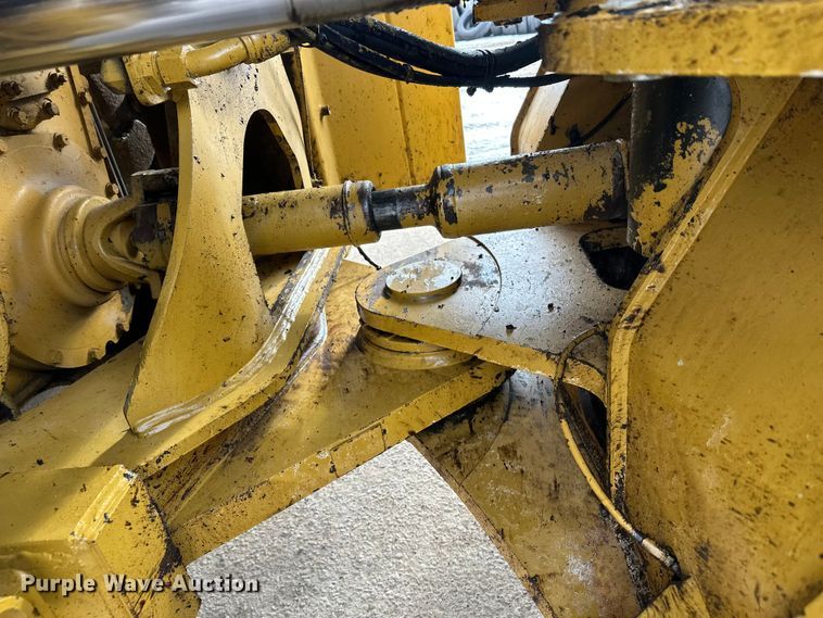 image for item FK1595 2001 Caterpillar 980G wheel loader