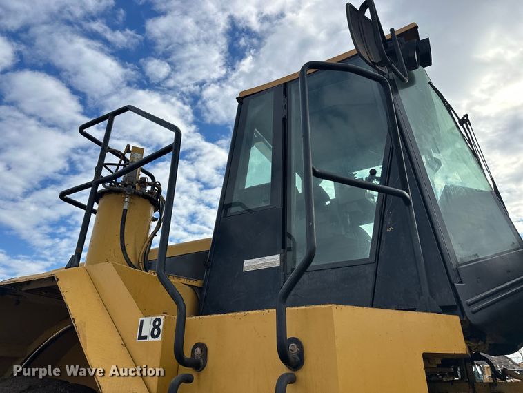 image for item FK1595 2001 Caterpillar 980G wheel loader