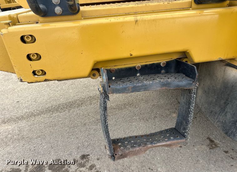 image for item FK1595 2001 Caterpillar 980G wheel loader