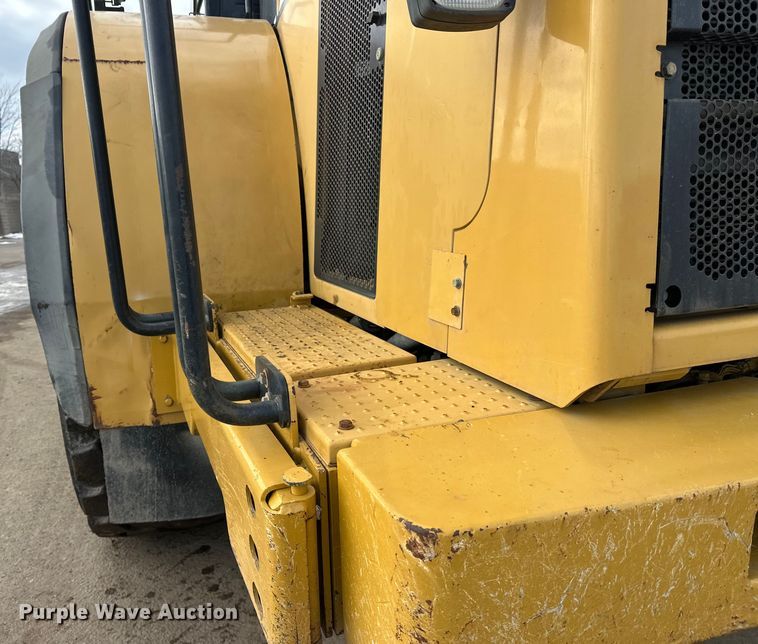 image for item FK1595 2001 Caterpillar 980G wheel loader