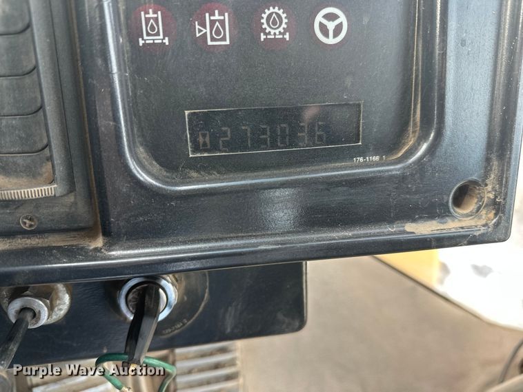 image for item FK1595 2001 Caterpillar 980G wheel loader