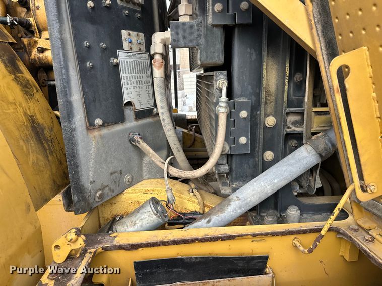 image for item FK1595 2001 Caterpillar 980G wheel loader