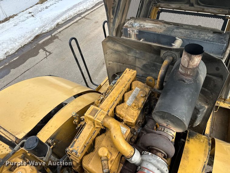 image for item FK1595 2001 Caterpillar 980G wheel loader