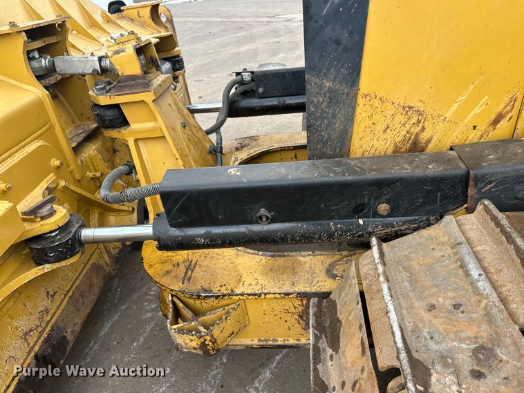 image for item FK1597 2016 Caterpillar D6K2 LGP dozer