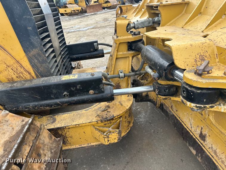 image for item FK1597 2016 Caterpillar D6K2 LGP dozer