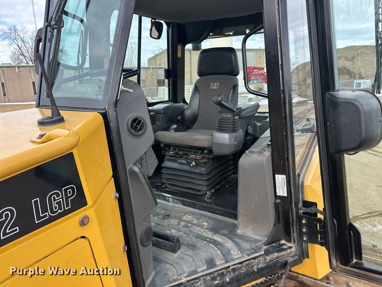 image for item FK1597 2016 Caterpillar D6K2 LGP dozer